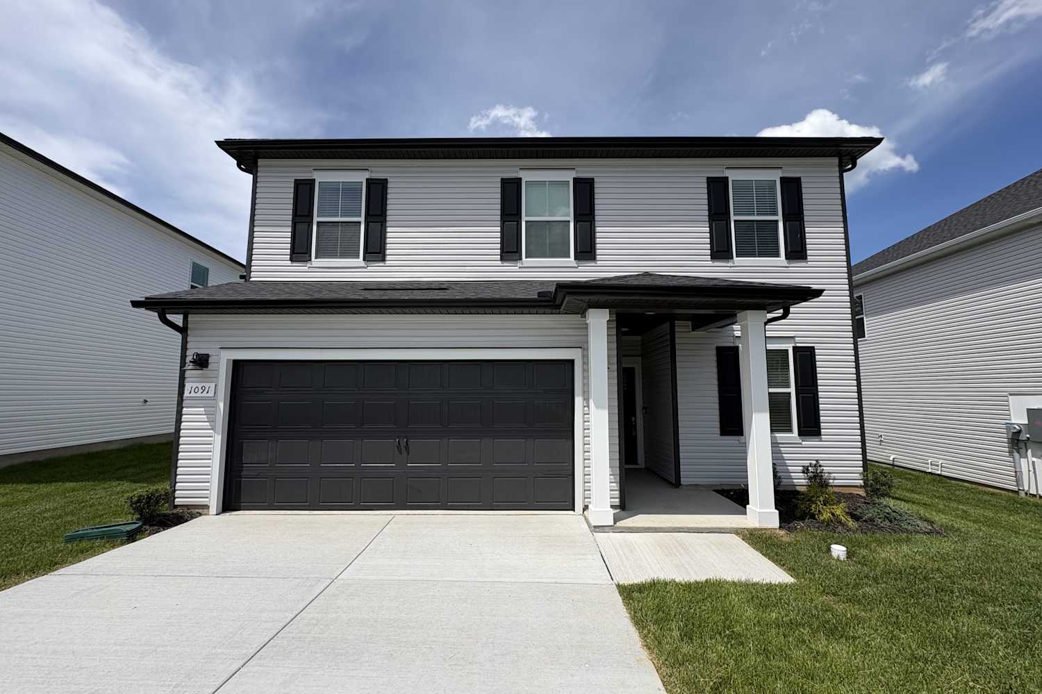1091 Bluffton Circle, Clarksville photo 1