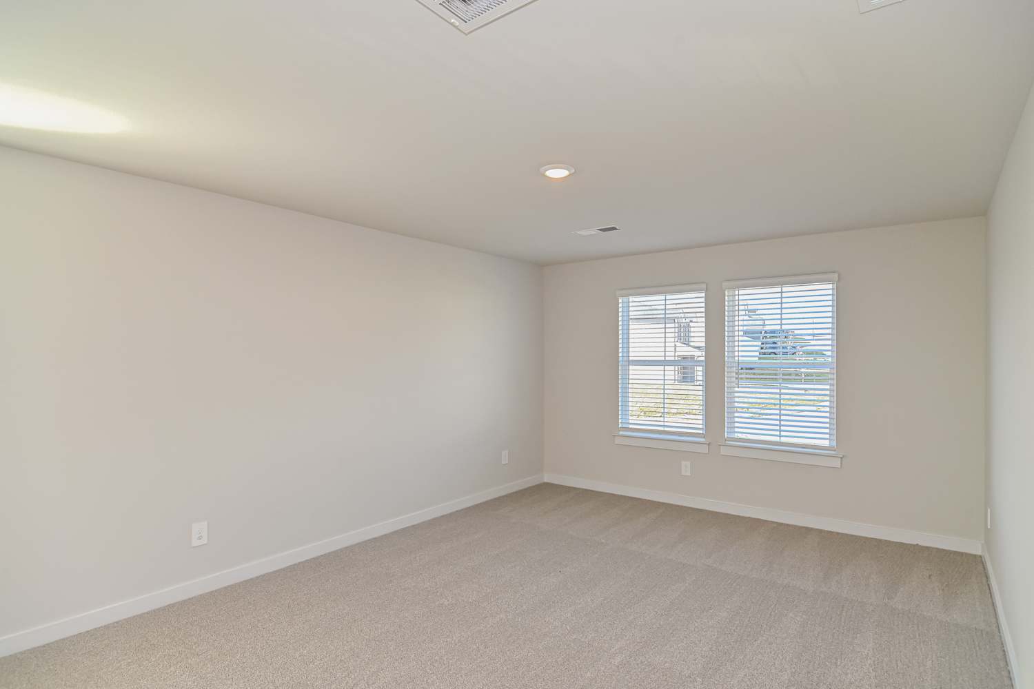 1091 Bluffton Circle, Clarksville photo 11
