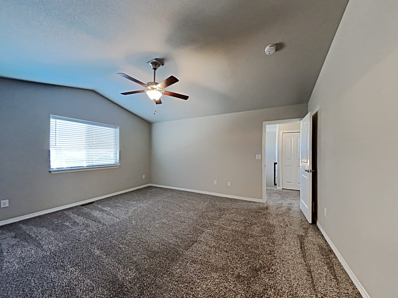 10923 Pigeon Dr, Colorado Springs photo 9