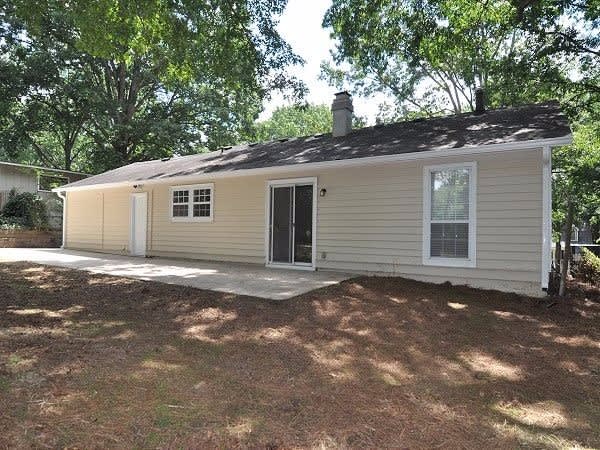 1093 Sandalwood Dr, Lawrenceville photo 9