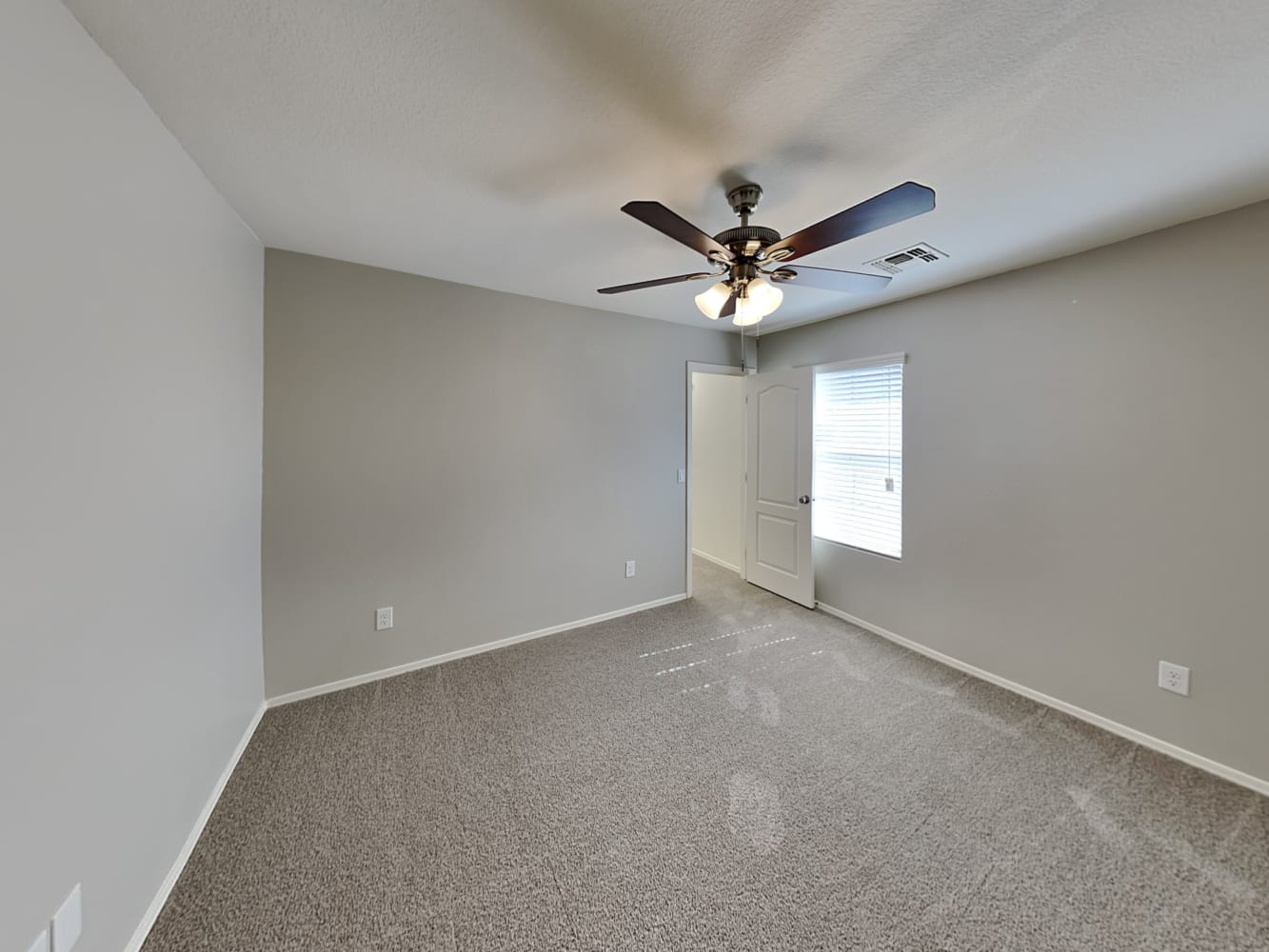1094 E Lowell Ct, Gilbert photo 12