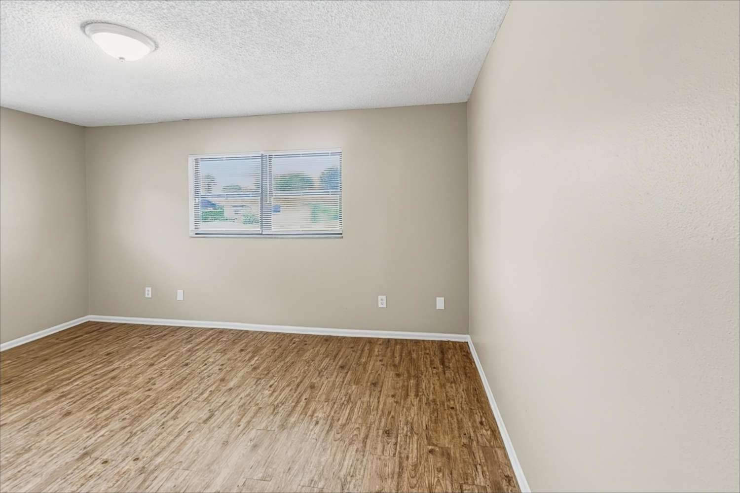 10948 Tangora St, Orlando photo 8
