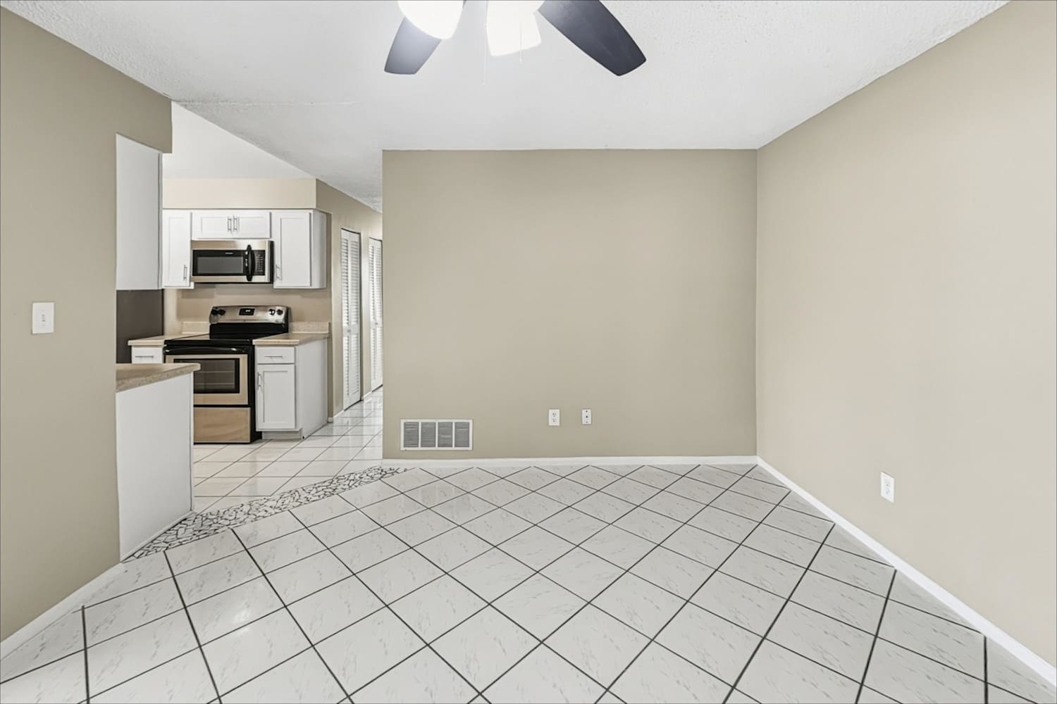 10948 Tangora St, Orlando photo 9