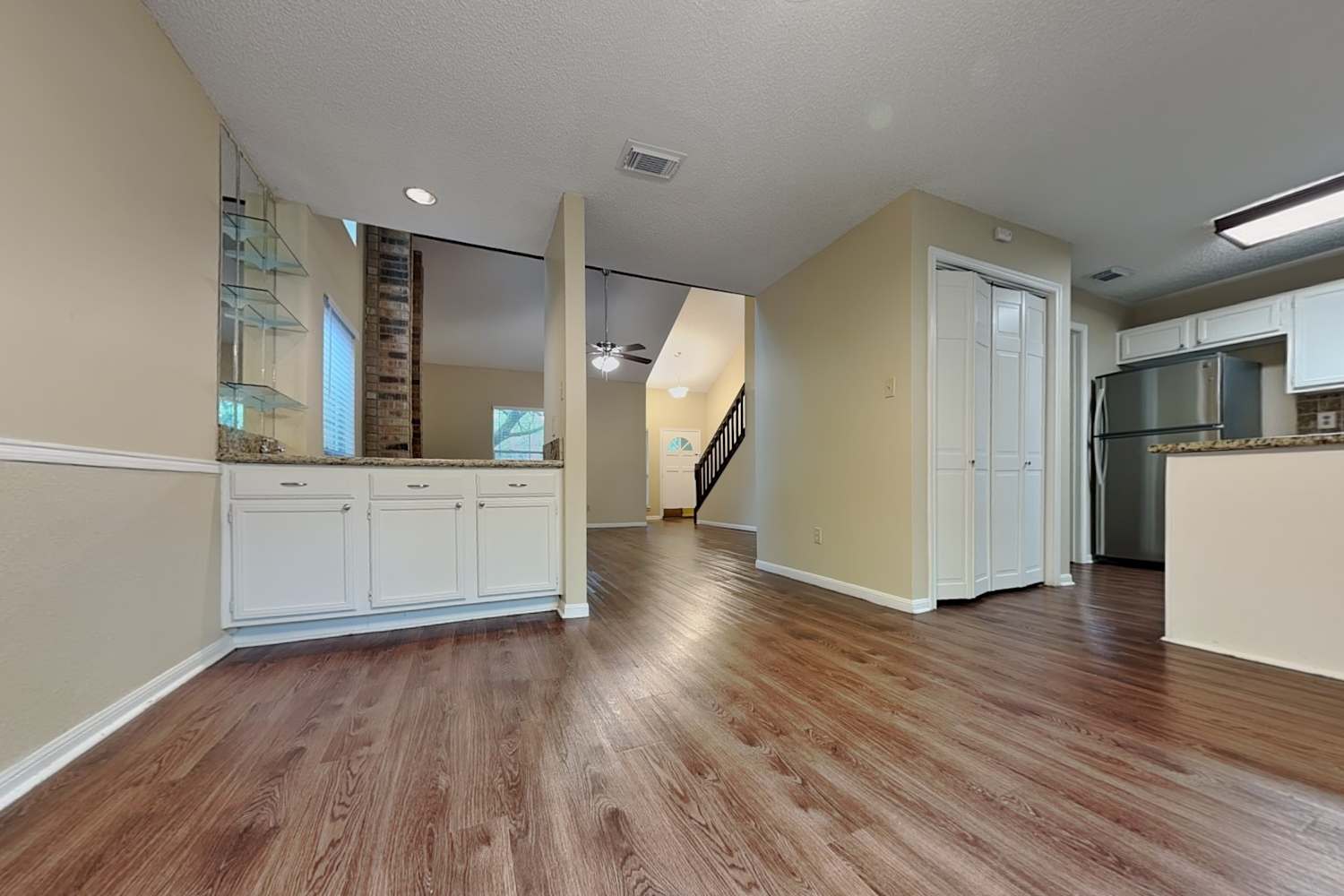 11 Brentwood Oaks Ct, The Woodlands photo 7