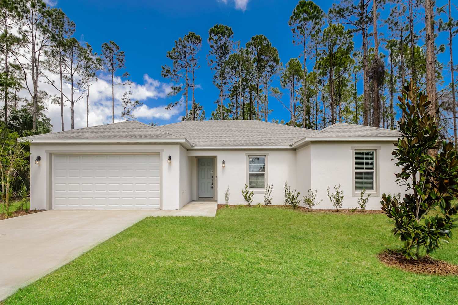 Front of 11 Burnell Dr, Palm Coast, FL