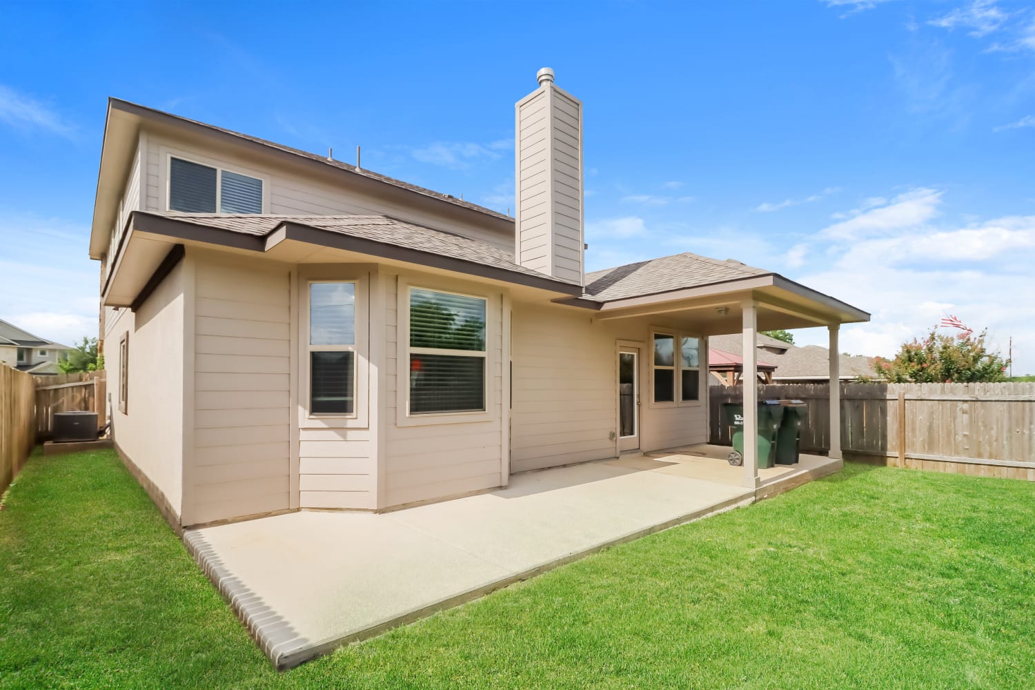 110 Camden Cv, Buda photo 13