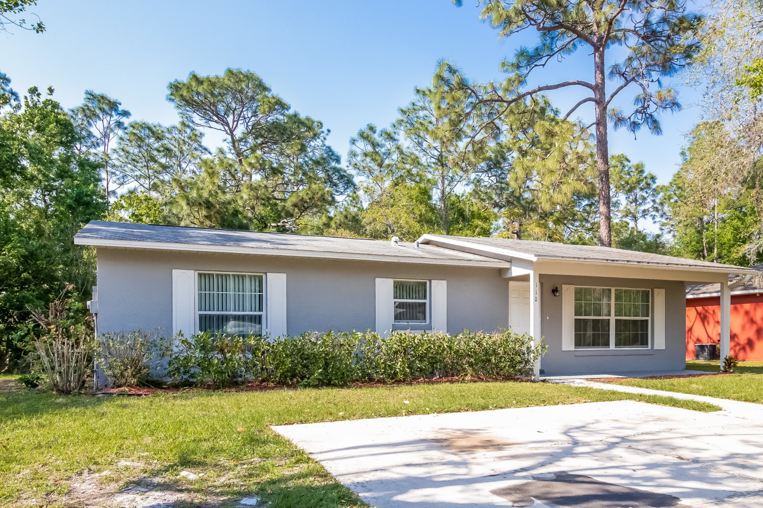Front of 110 Centennial Dr, Sanford, FL
