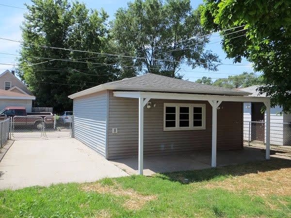 110 Englewood Ave, Bellwood photo 9