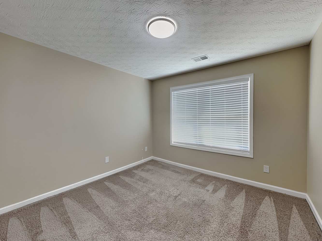 110 Parkway Dr, Fairburn photo 13