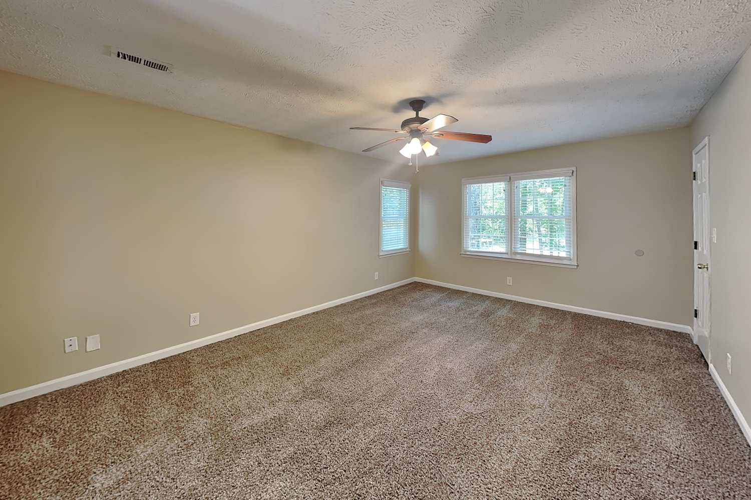 110 Woodsong Dr, Fayetteville photo 11