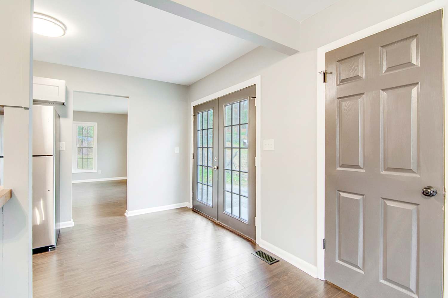 1100 Chatham Ln, Raleigh photo 10