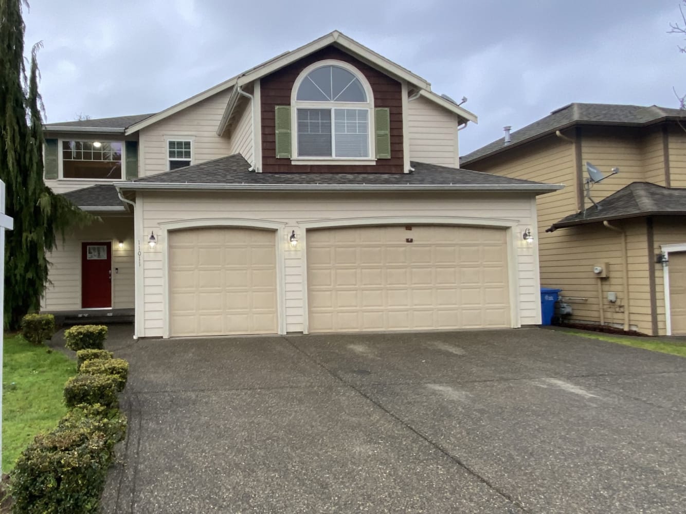 Front of 11011 132nd Street Ct E, Puyallup, WA