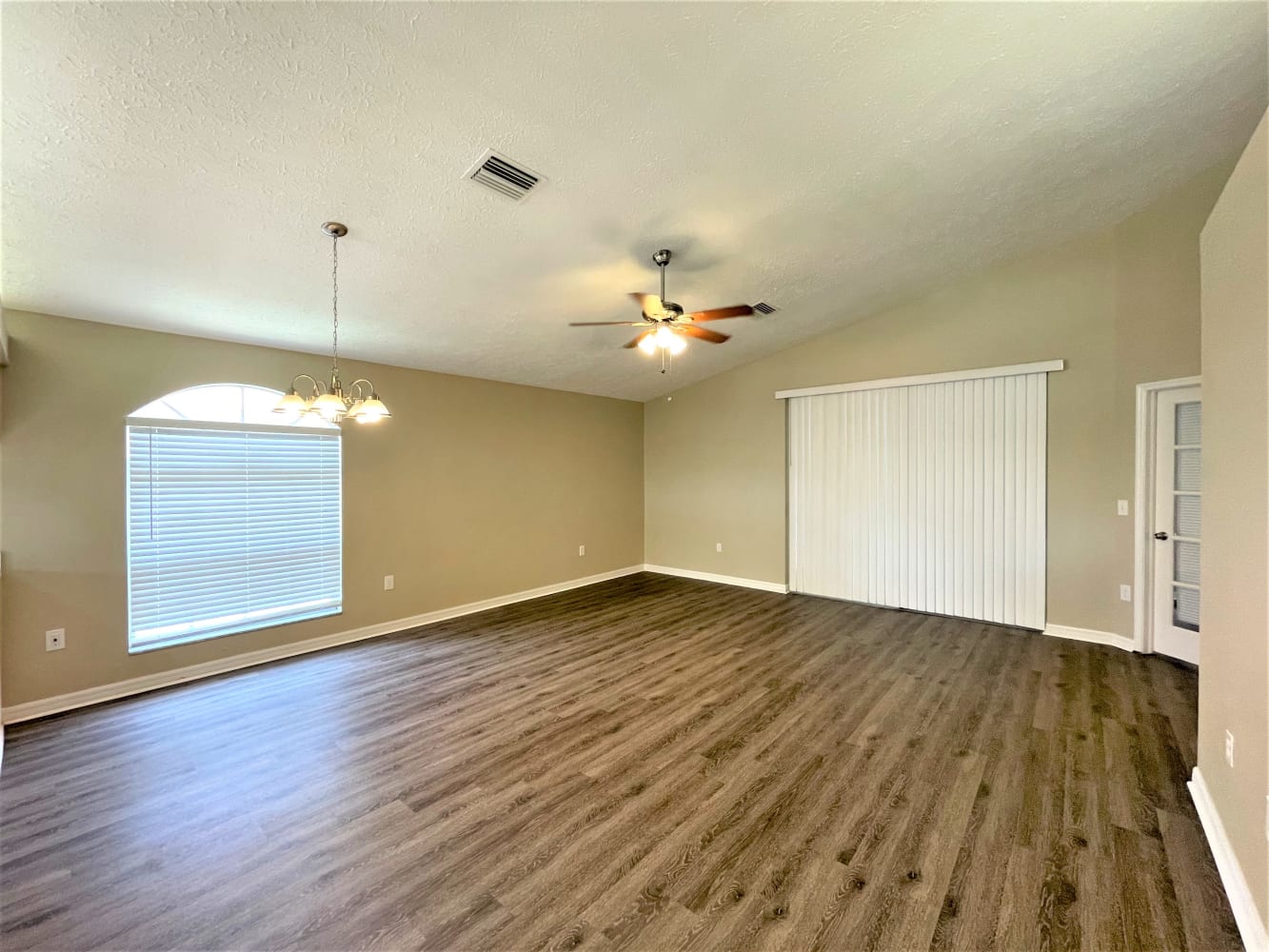 11013 Bentwood Ct, New Port Richey photo 7