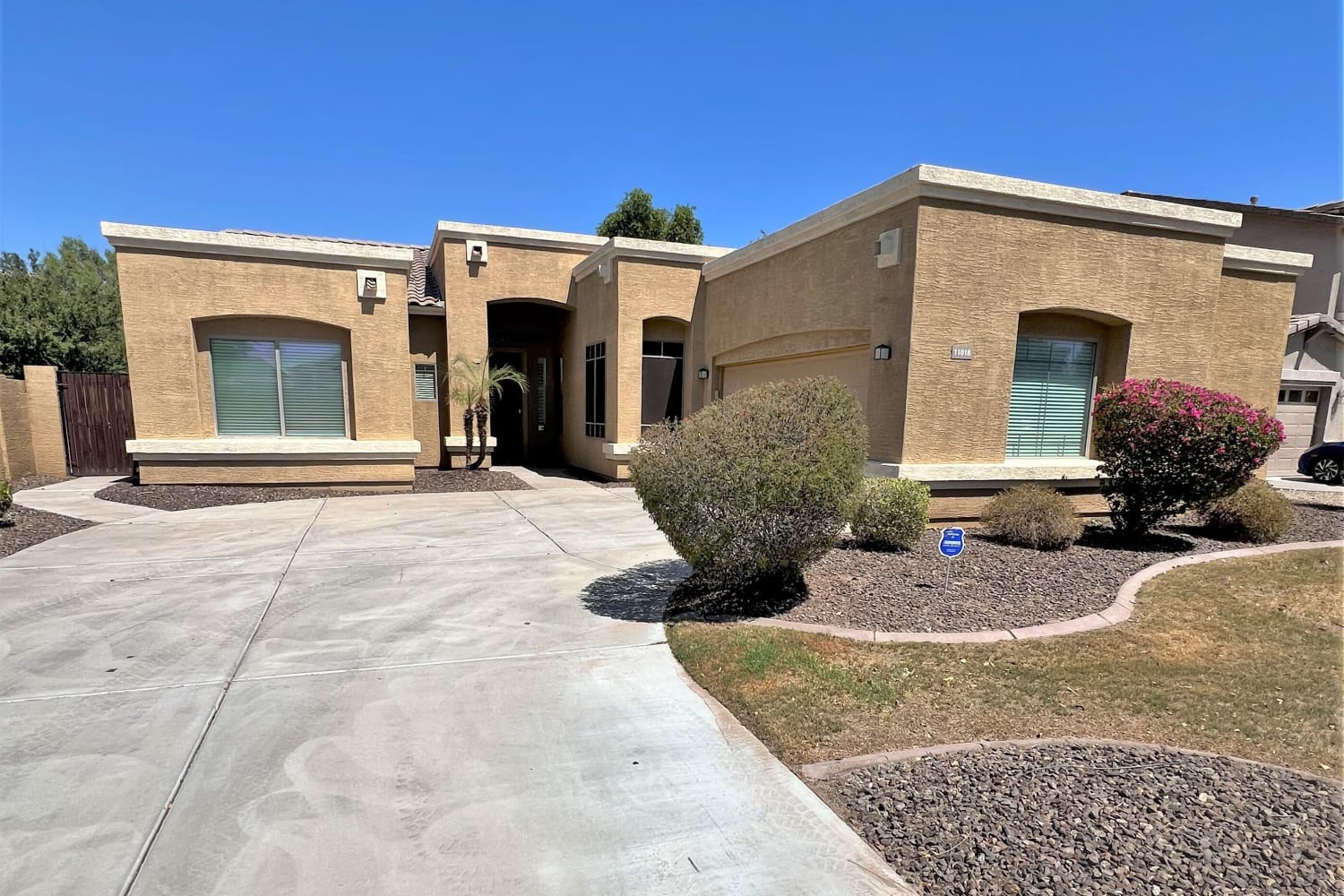 Front of 11018 W Jefferson Street, Avondale, AZ