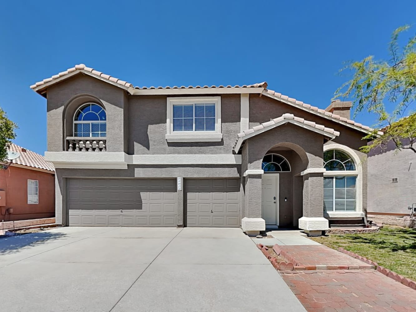11024 W Lane Ave, Glendale photo 1