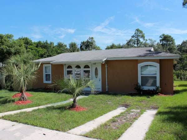 Front of 1105 Gerona Ave, Deltona, FL