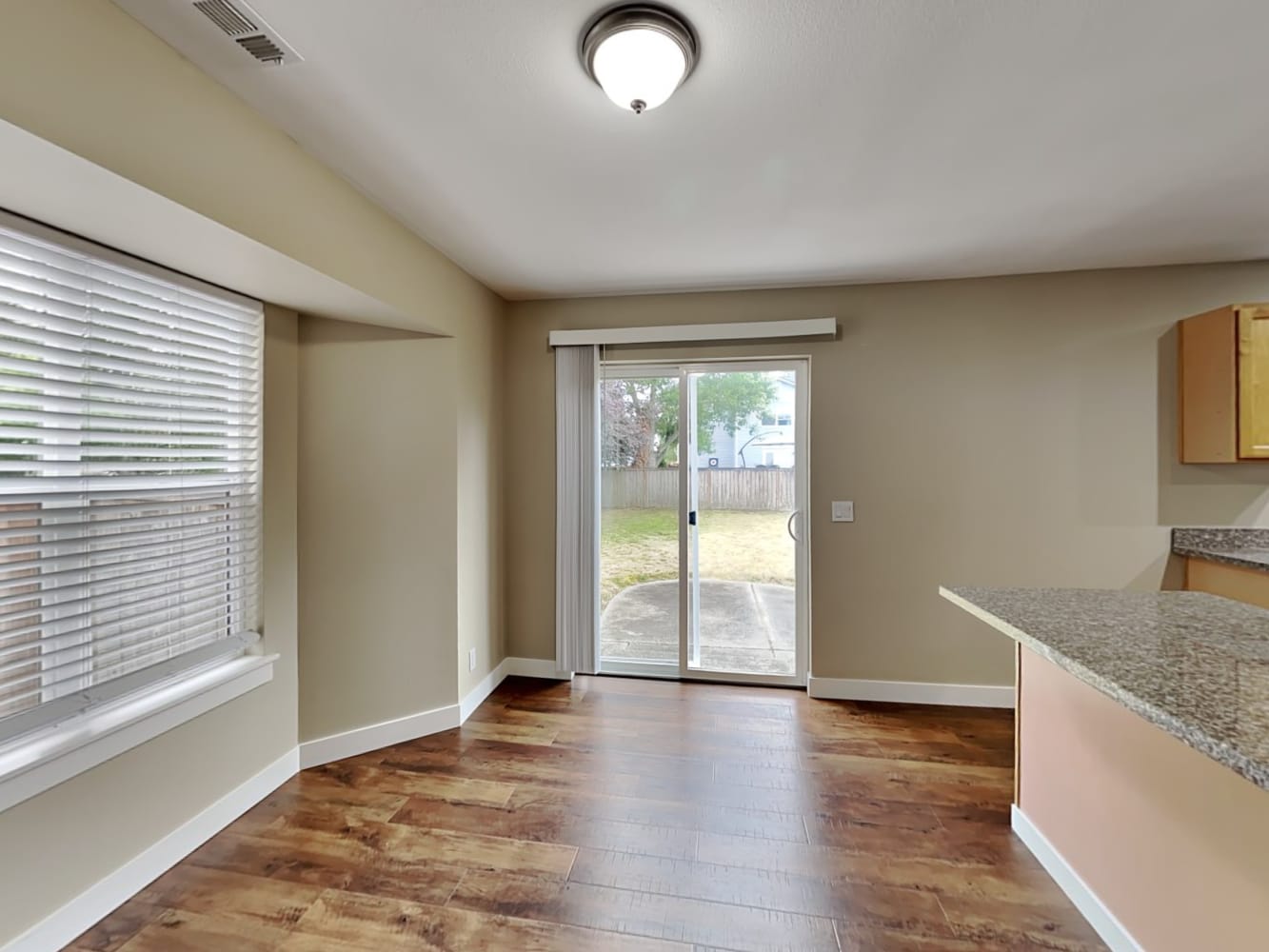 1109 Boatman Ave NW, Orting photo 7
