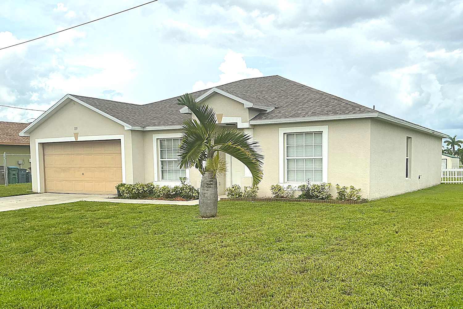 Front of 1109 SE 4th Ave, Cape Coral, FL