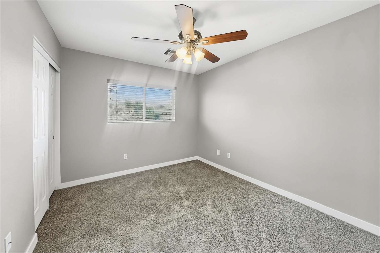 11099 Verismo St, Las Vegas photo 17