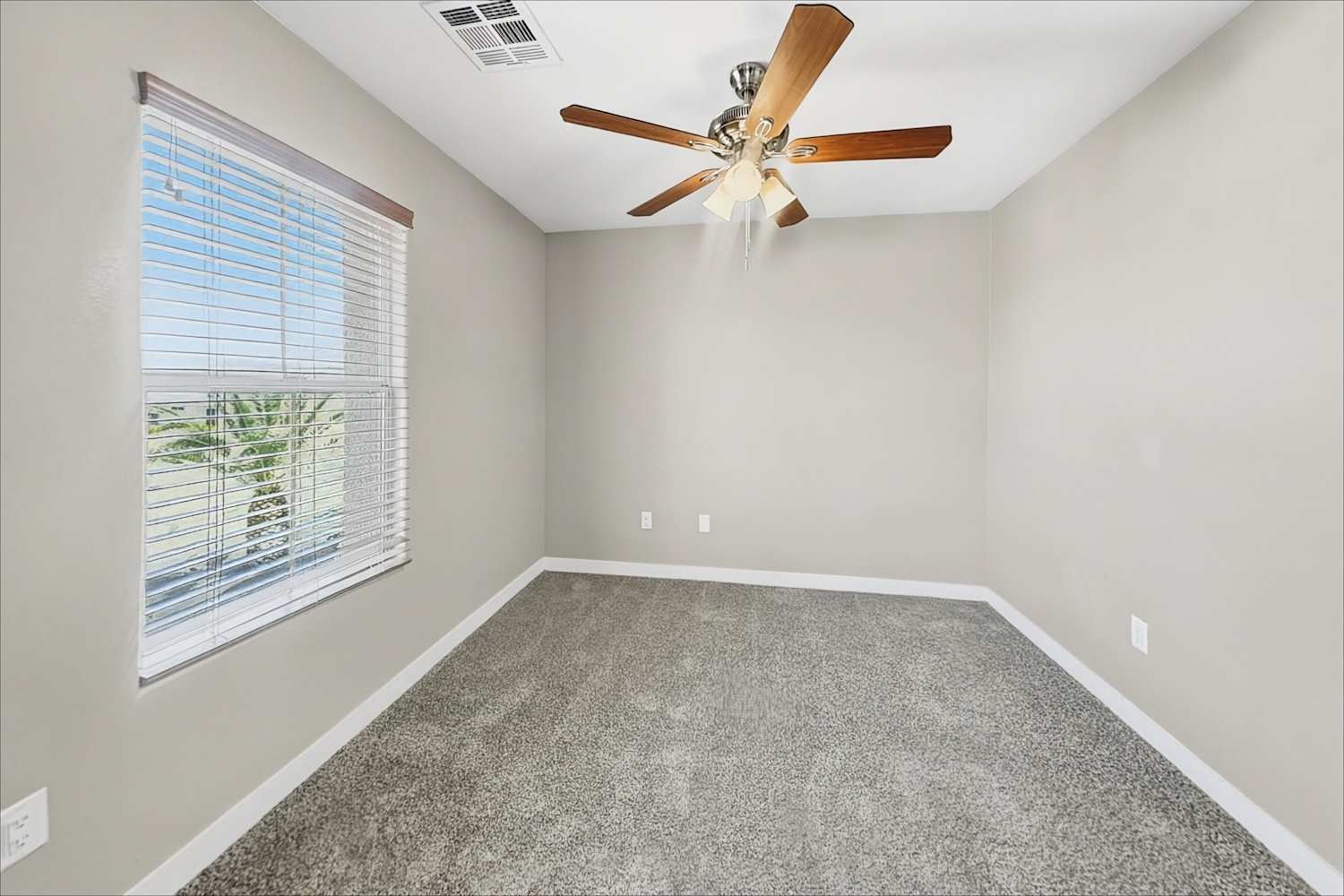 11099 Verismo St, Las Vegas photo 16