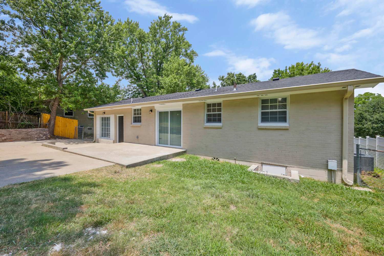 111 Curtiswood Dr, Hendersonville photo 26
