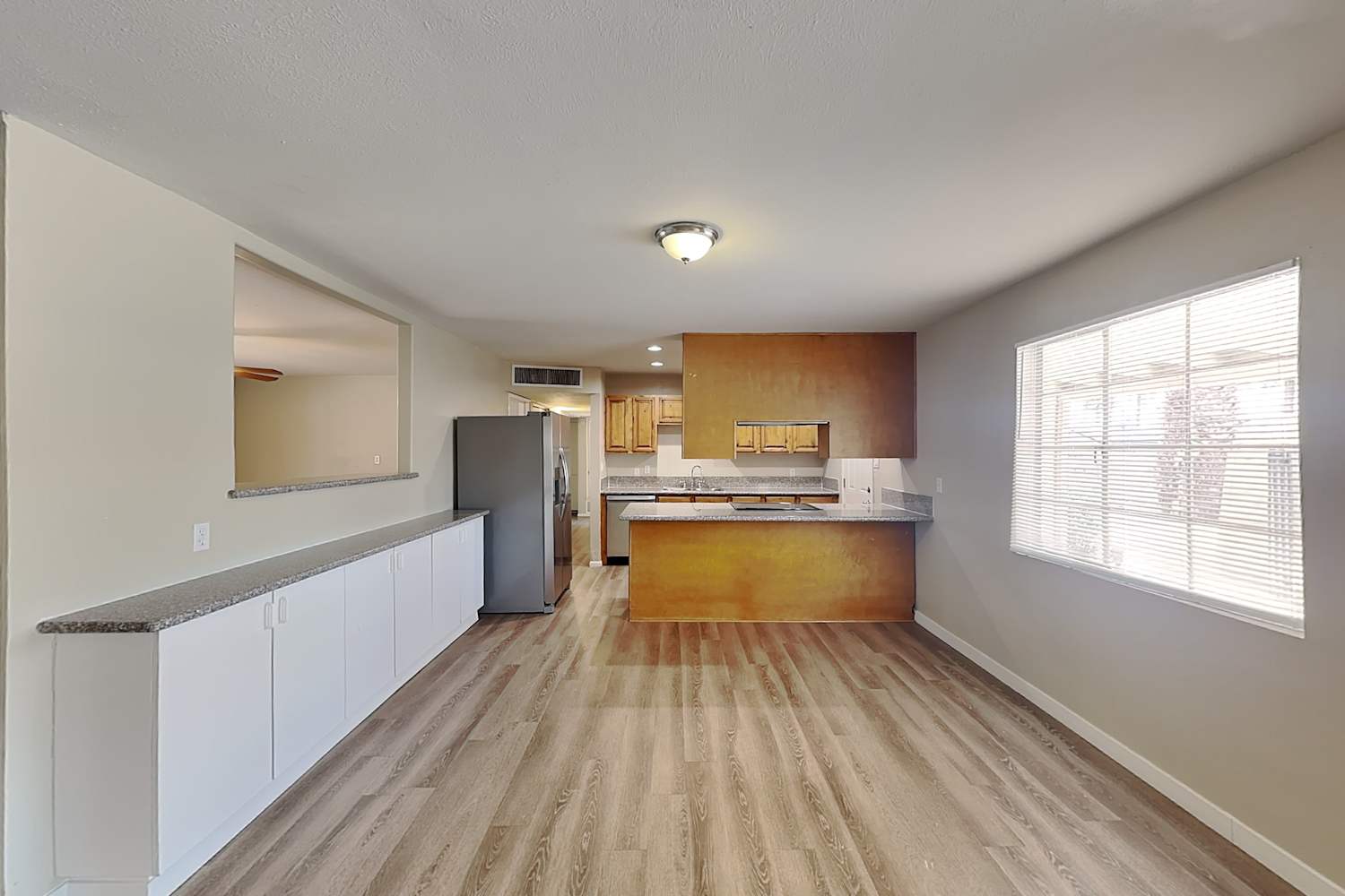 111 E McKinley St, Tempe photo 5