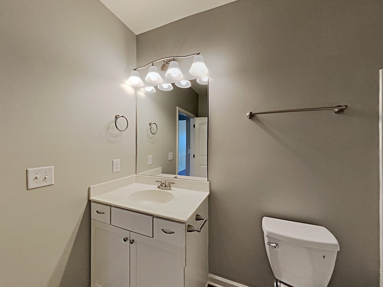 111 Neuse Bluff Cir, Clayton photo 14
