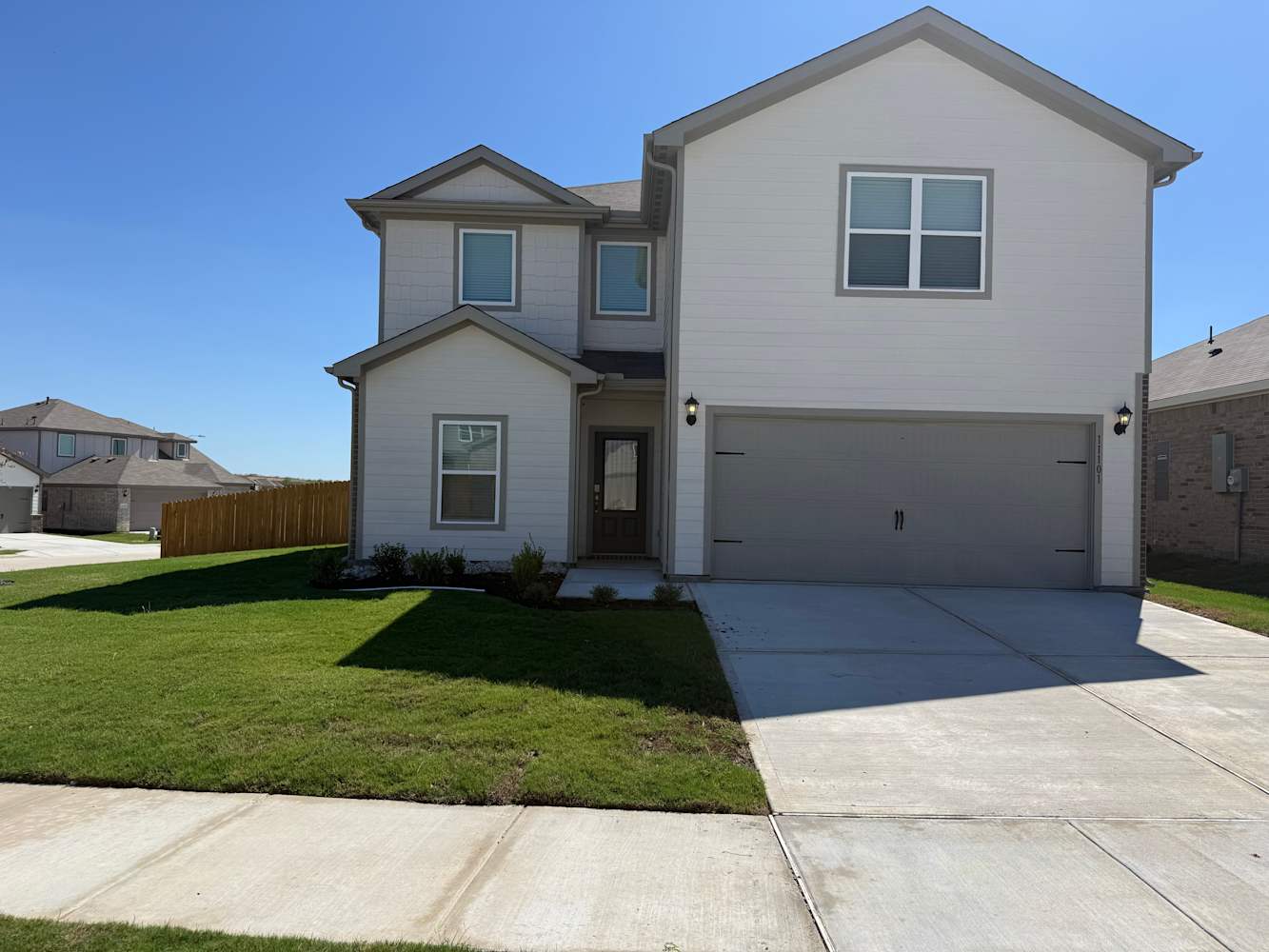 Front of 11101 Santana Drive, Fort Worth, TX