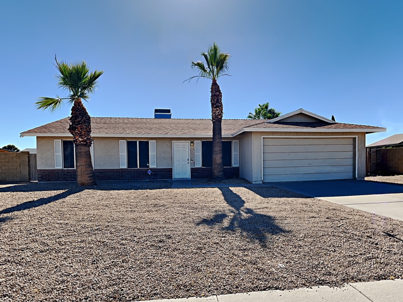 Front of 11102 N 79th Ave, Peoria, AZ