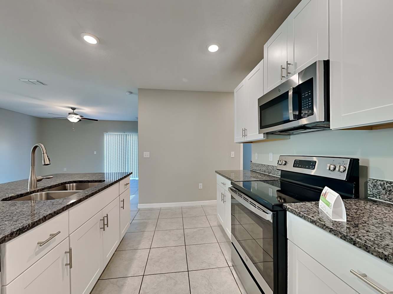 11105 Riley Pines Cir, Gibsonton photo 6