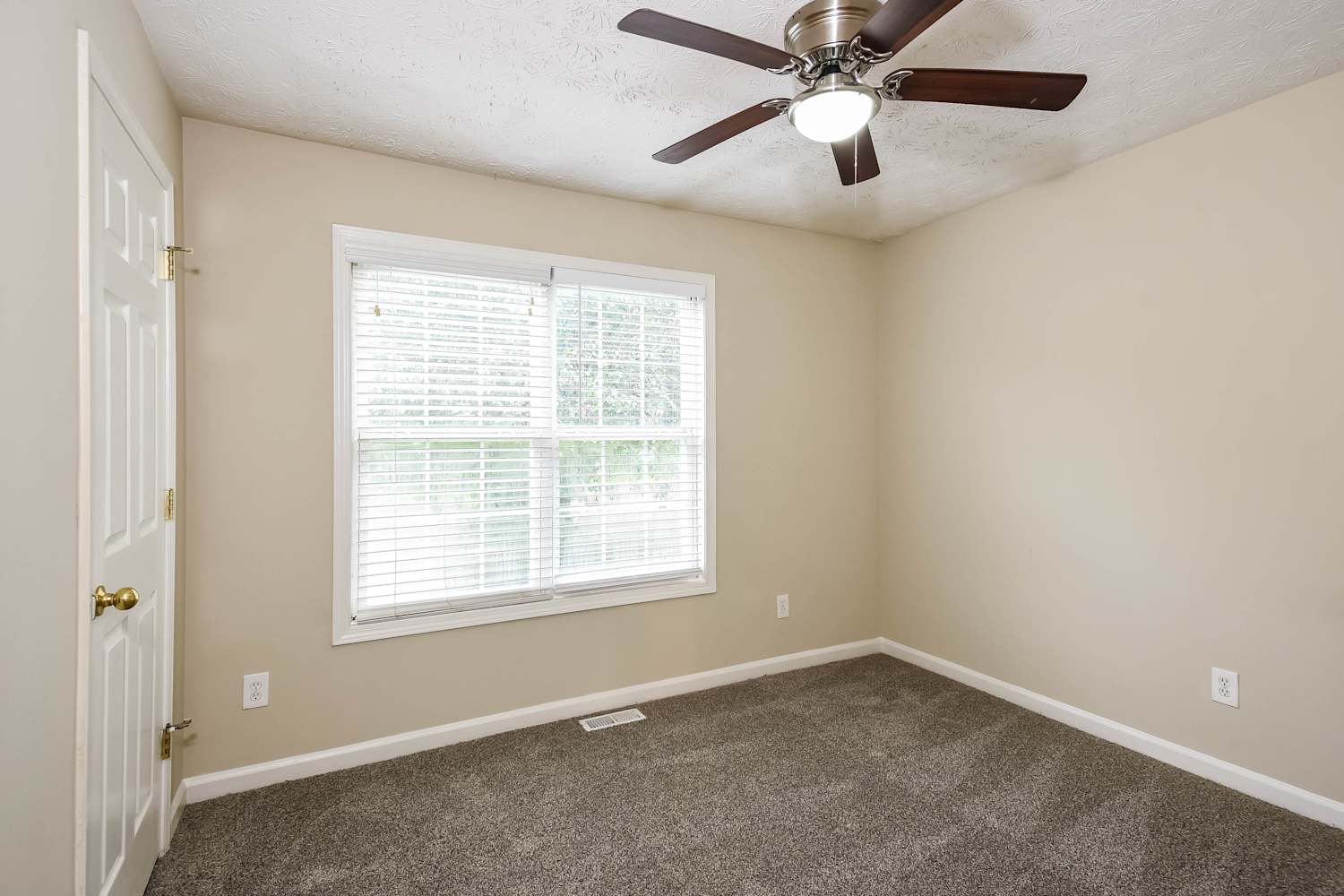 1112 Summer Chase Dr, Auburn photo 12