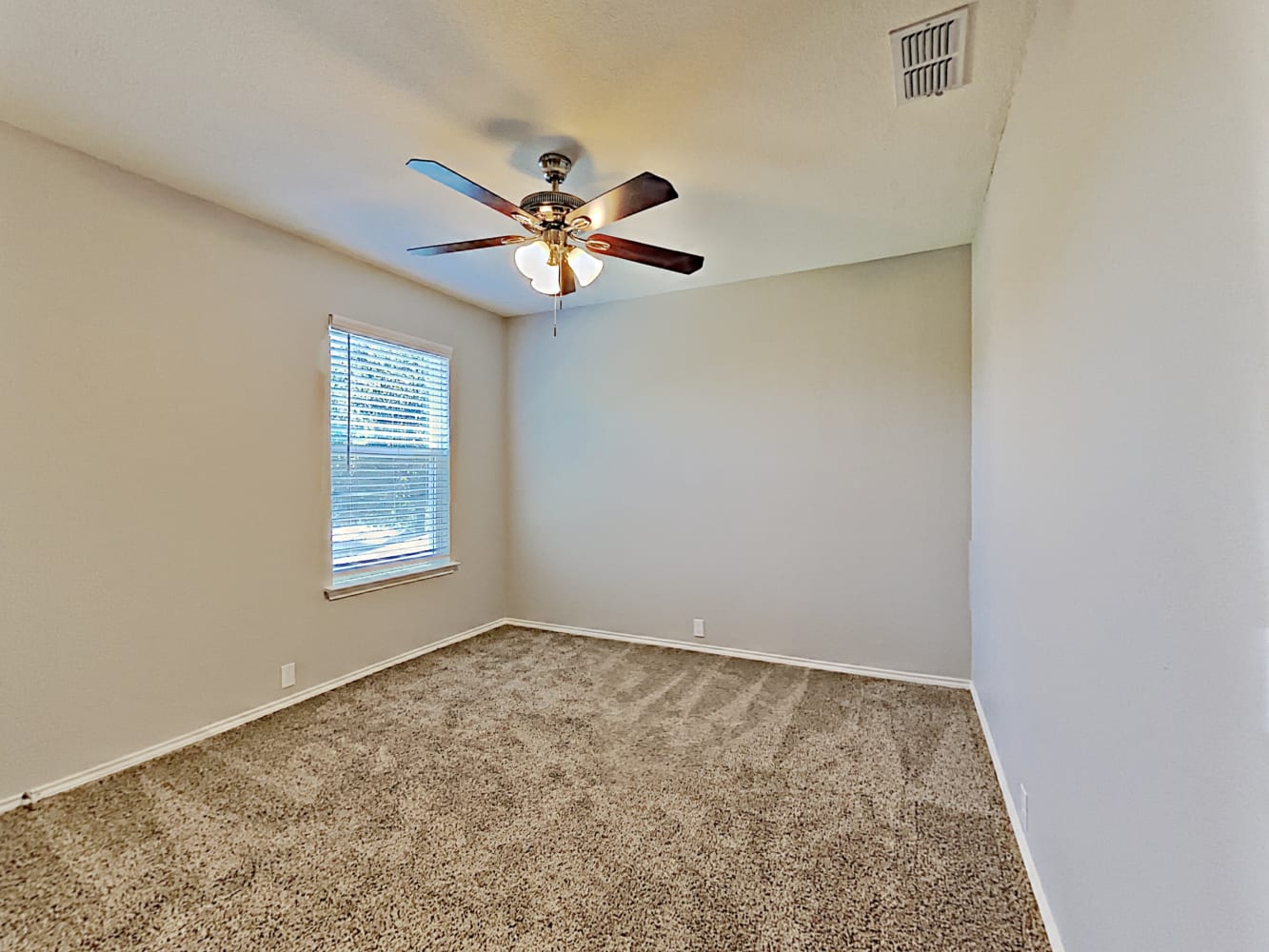 1113 Beechwood Dr, Denton photo 14