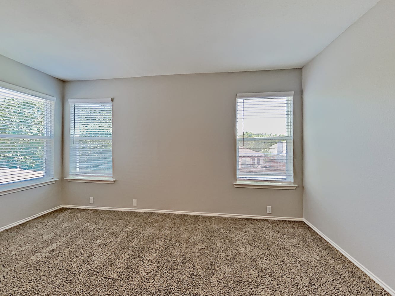 1113 Beechwood Dr, Denton photo 10
