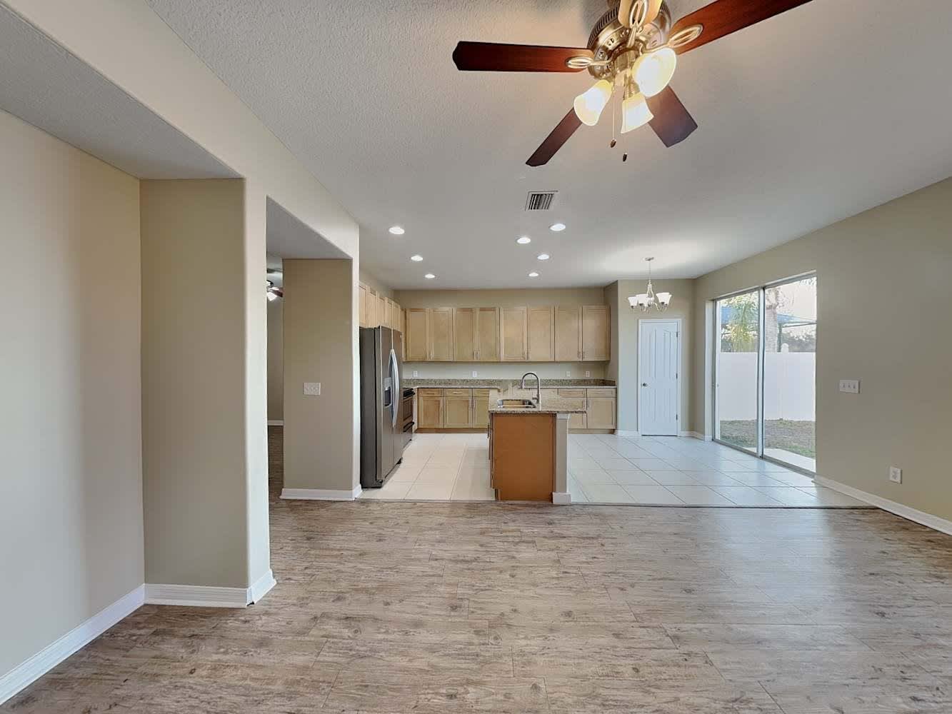 11133 Golden Silence Dr, Riverview photo 8