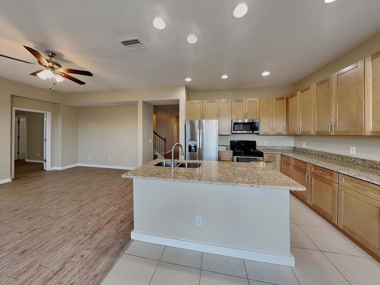 11133 Golden Silence Dr, Riverview photo 7