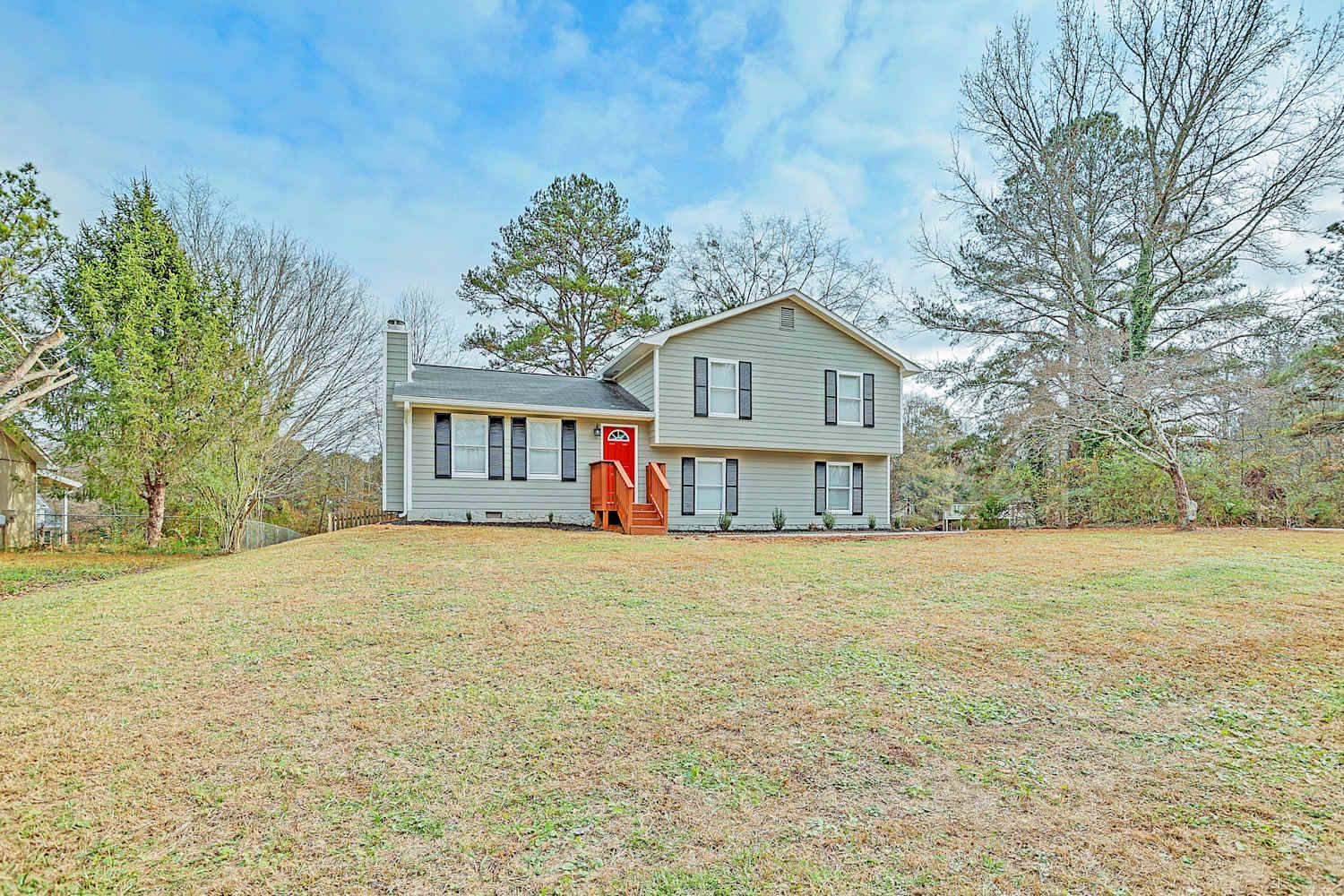 1114 Westchester Dr Sw, Lilburn photo 1