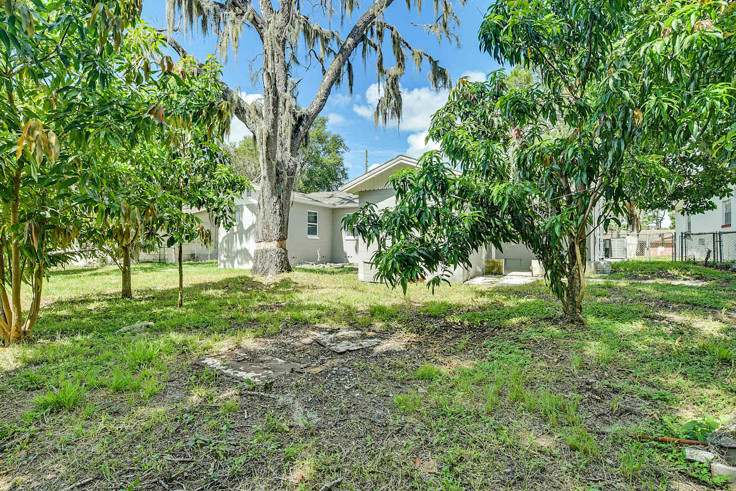 1115 N Powers Dr, Orlando photo 26