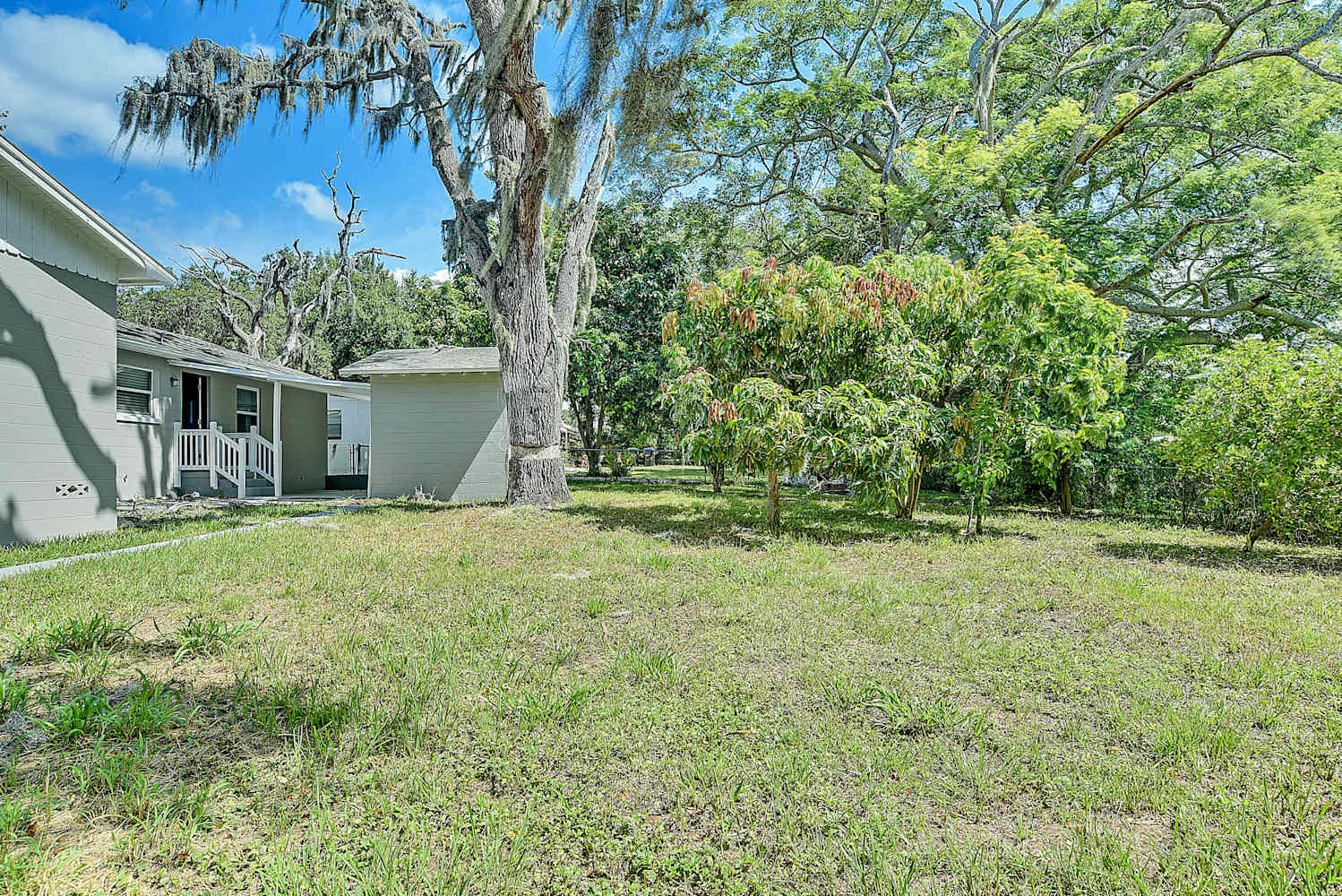 1115 N Powers Dr, Orlando photo 24