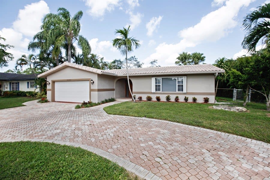 Front of 11151 NW 36th Ct, Coral Springs, FL