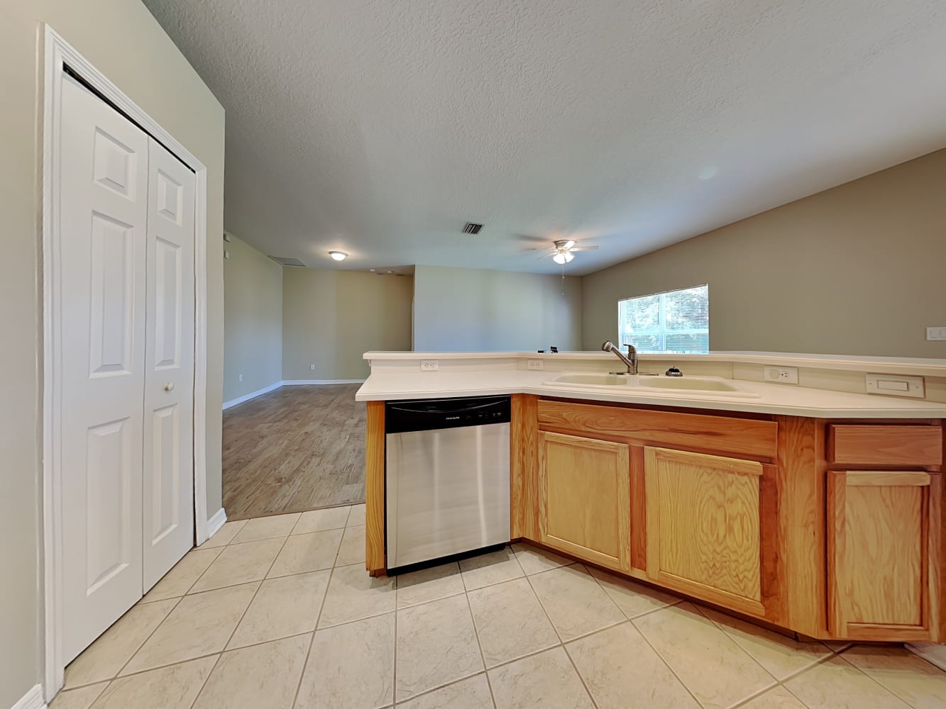 1117 Emerald Hill Way, Valrico photo 8