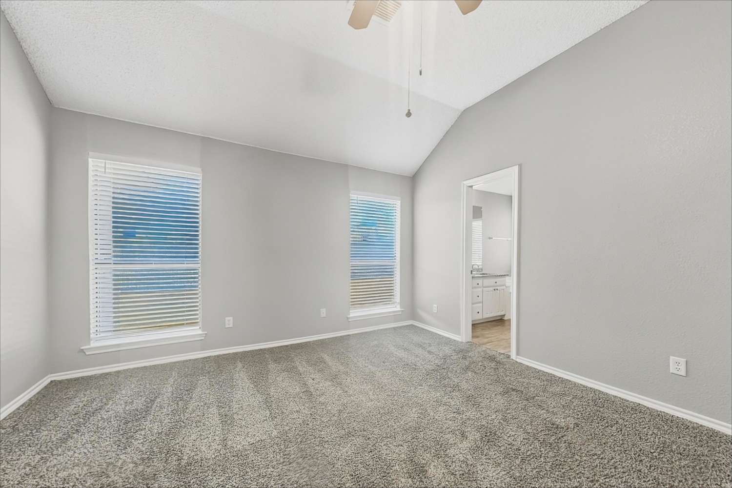 1117 Park Gln, Crowley photo 7
