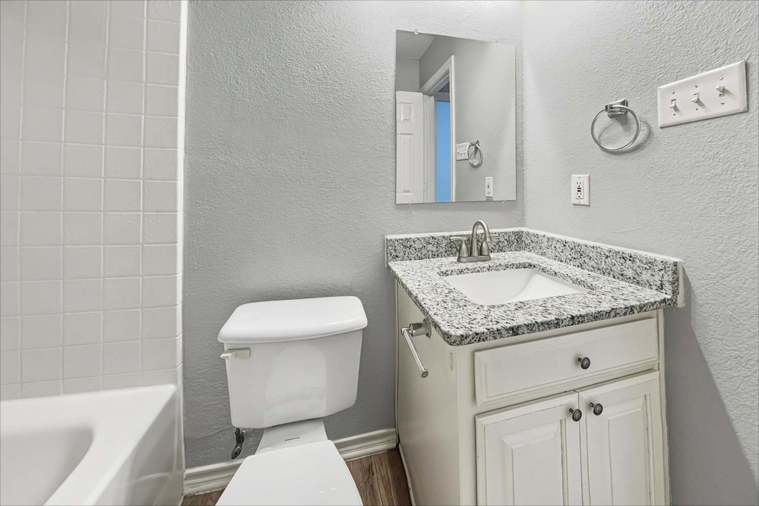 1117 Park Gln, Crowley photo 14