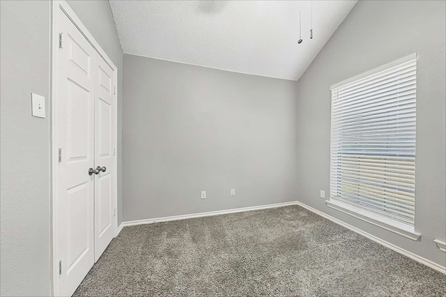 1117 Park Gln, Crowley photo 11