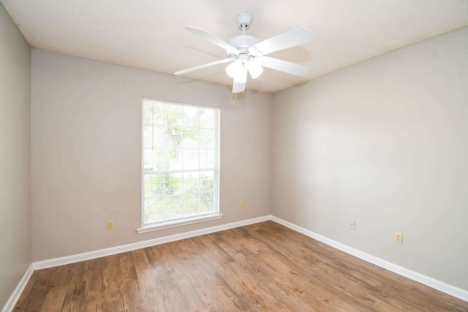 11179 Barbizon Cir E, Jacksonville photo 13