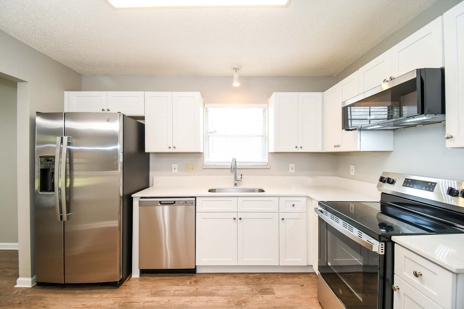 11179 Barbizon Cir E, Jacksonville photo 7