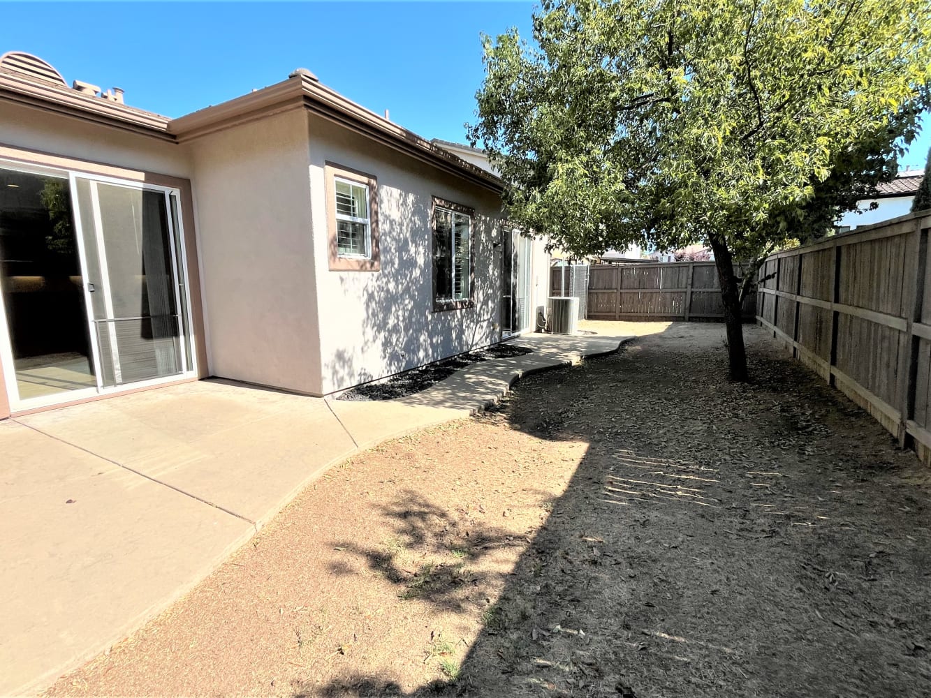 1118 Lawrence Ln, Lincoln photo 10
