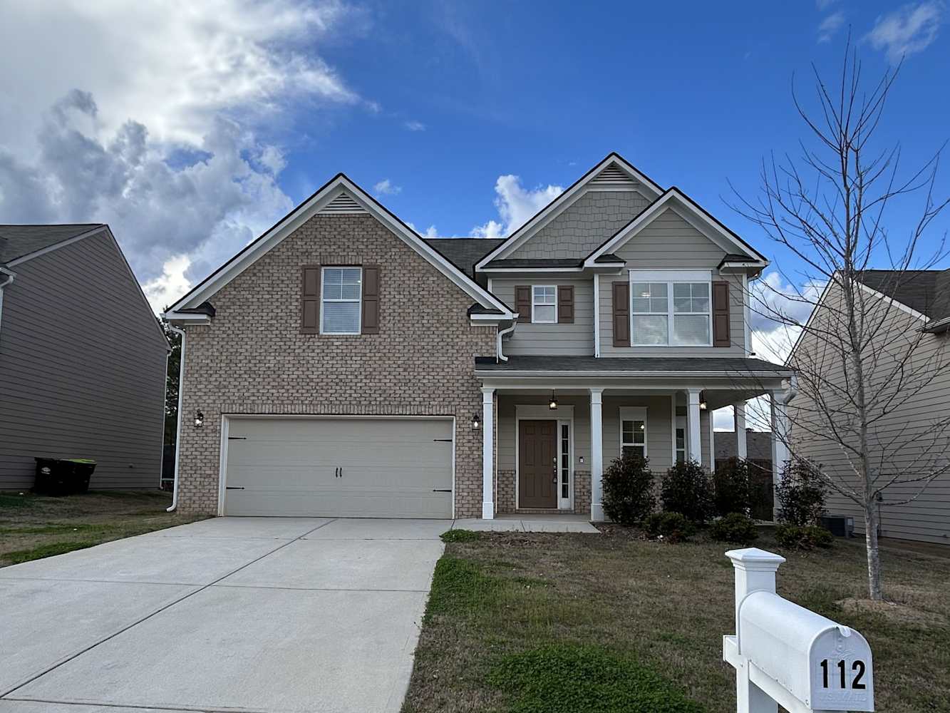 Front of 112 Lantana Xing, Dallas, GA