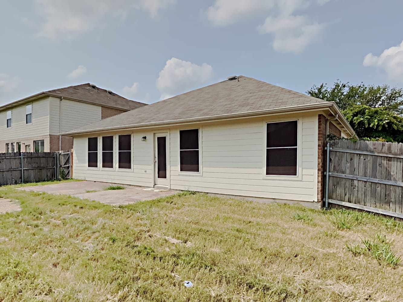 1120 Melrose Dr, Burleson photo 4