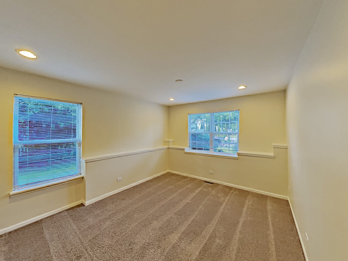 1120 Stonebridge Ct, Elgin photo 8