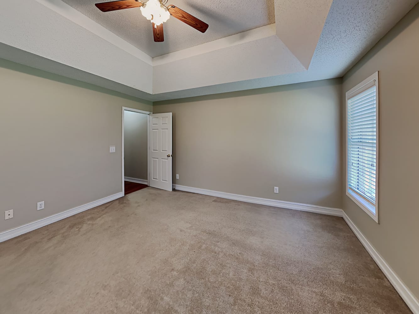 1121 Sutton Dr, McDonough photo 11